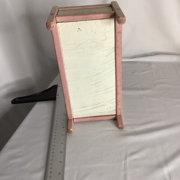 Vintage-style Ginny 8" Doll Bed – Likely 1980s–1990s – Pink & Cream - Picture 7 of 8